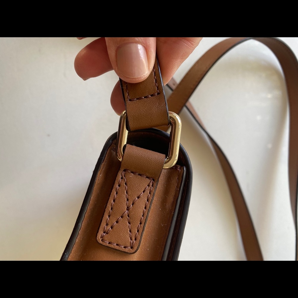 Kate Spade Camera Bag - Picture 6 of 13